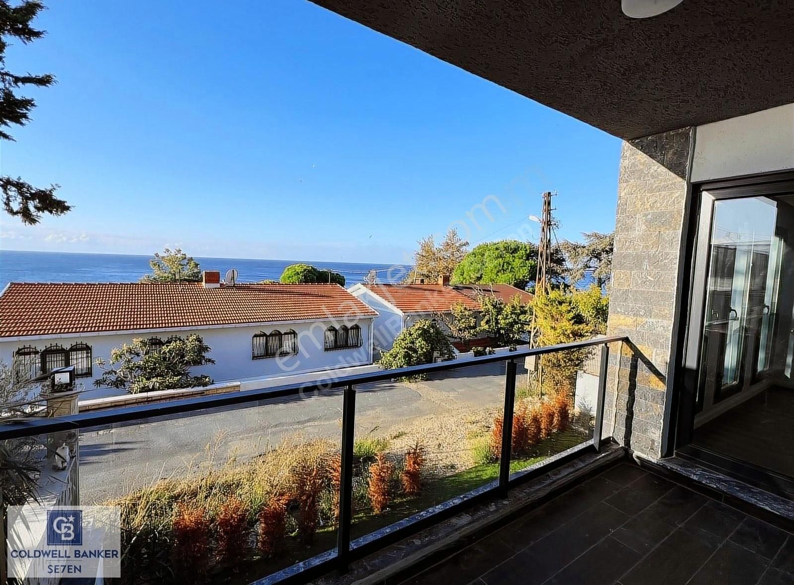 Selimpaşa'da Deniz Kenarında 5+2 Lüks Sıfır Villa - Görsel 23