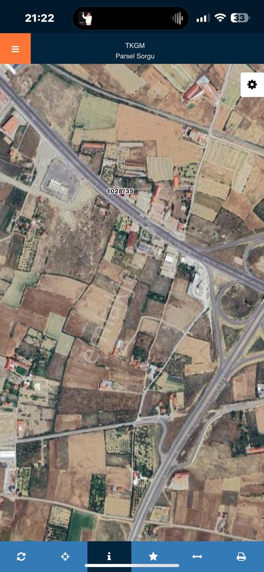 D300 Karayoluna Sıfır Arsa