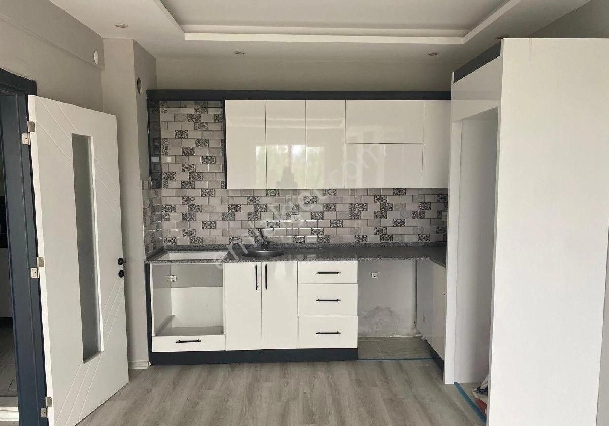 Dalaman Havalanı Yolu Servis Güzergahında Kiralık 2+1 Daire