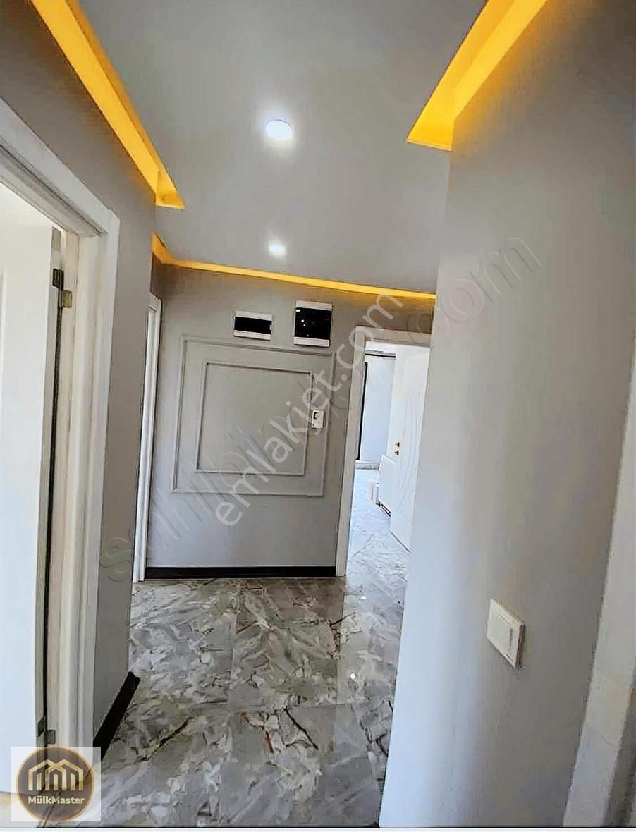 Arnavutköy Vadi Parkta Satılık 3+1 Daire