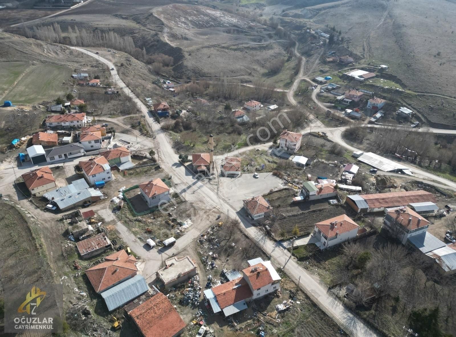 Oğuzlar'dan__çiçektepe 118 Adalarda Tek Tapu 19,5 Dönüm Tarla