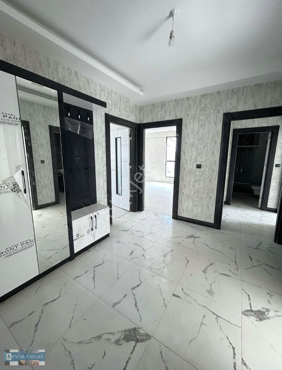 Selahattin Eyubide Site İçi Kiralık 3+1 Ðaireler