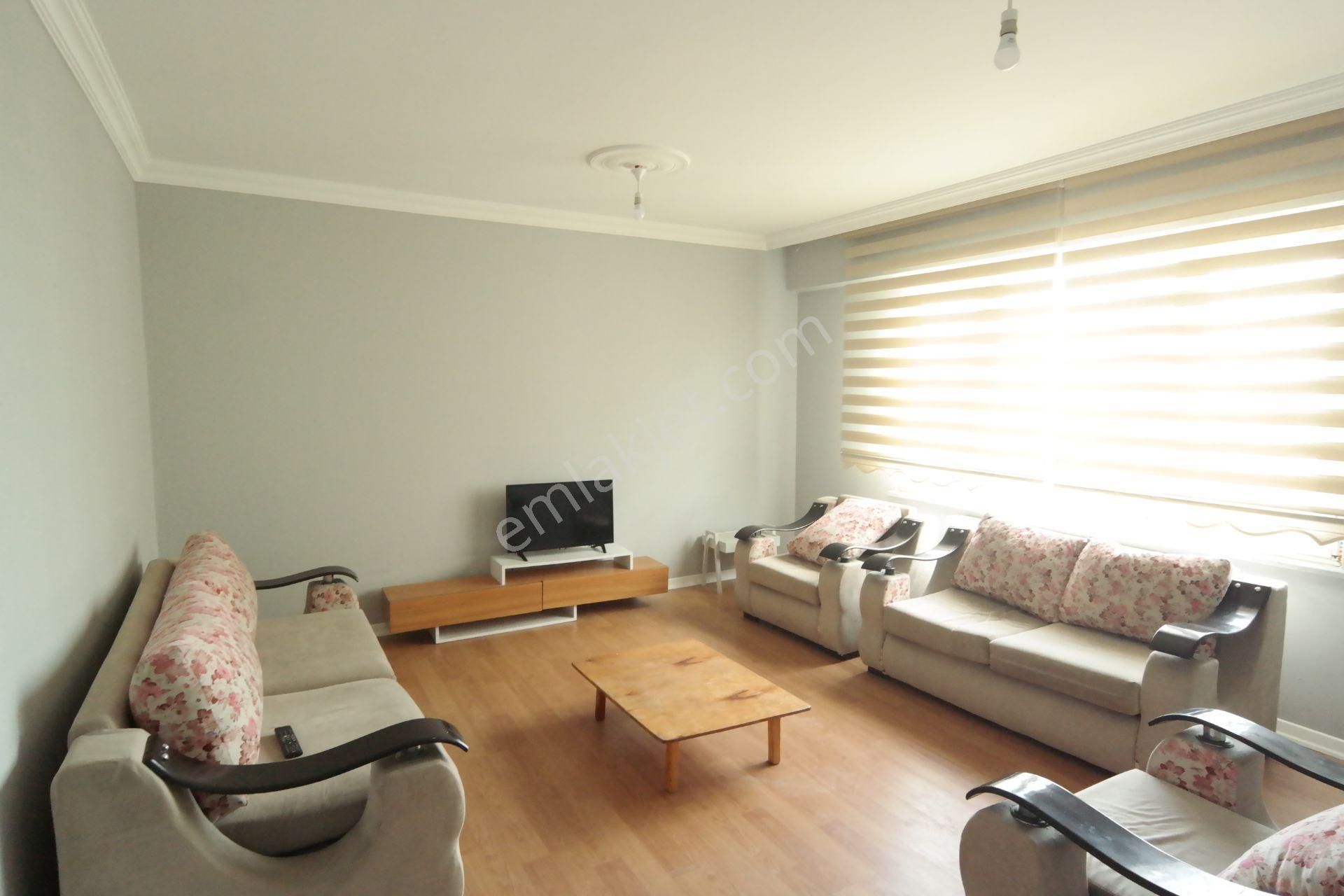 Yavuzhandan Veliköyde Site İçinde Eşyalı Arakat 2+1 Kiralık Daire