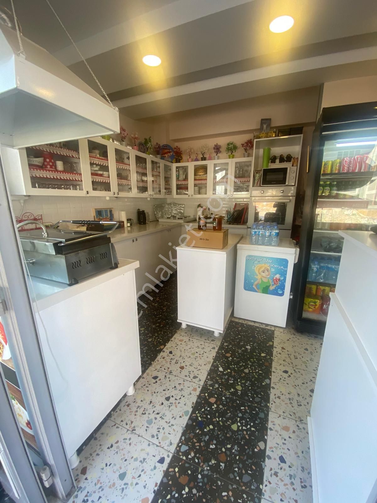 Bursa Nilüfer Beşevler Mahallesi Yıldırım Caddesinde Satılık Kafe Büfe - Görsel 4