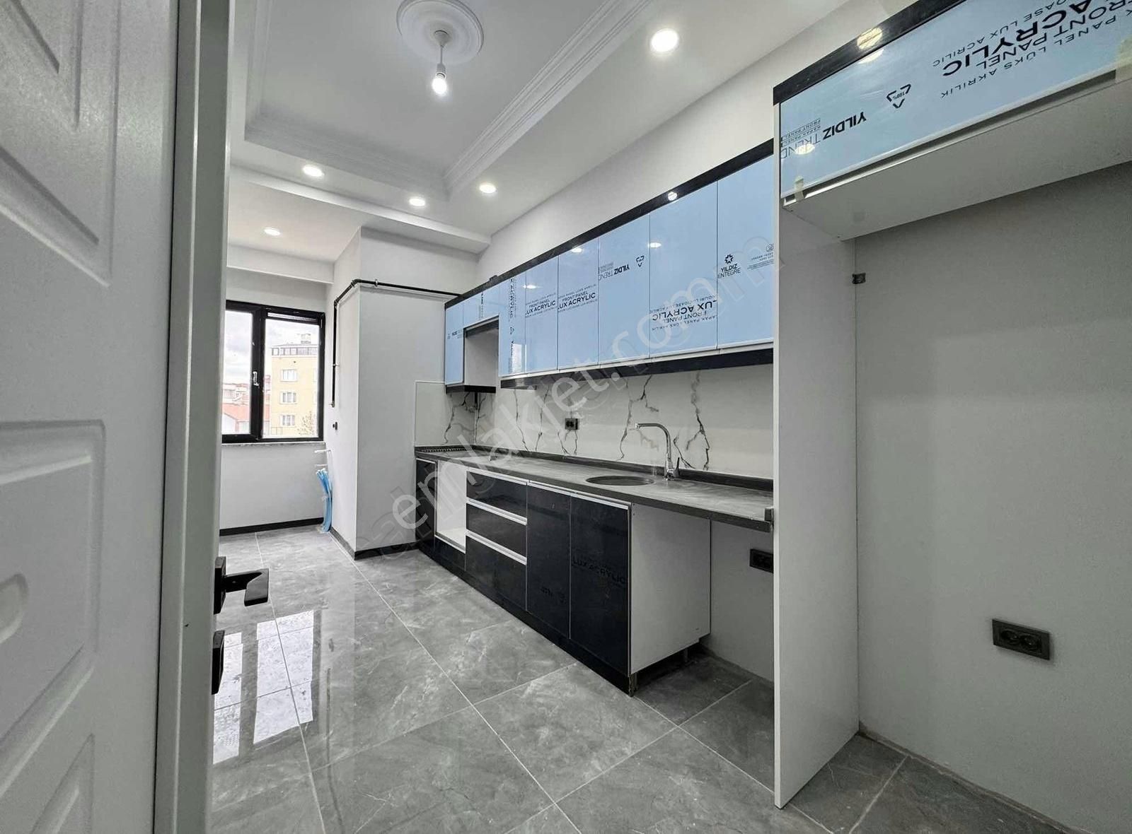 İstasyon Mah De Yeni Tapu Dairsi Yanı Arakat 2+1 Daire - Görsel 2