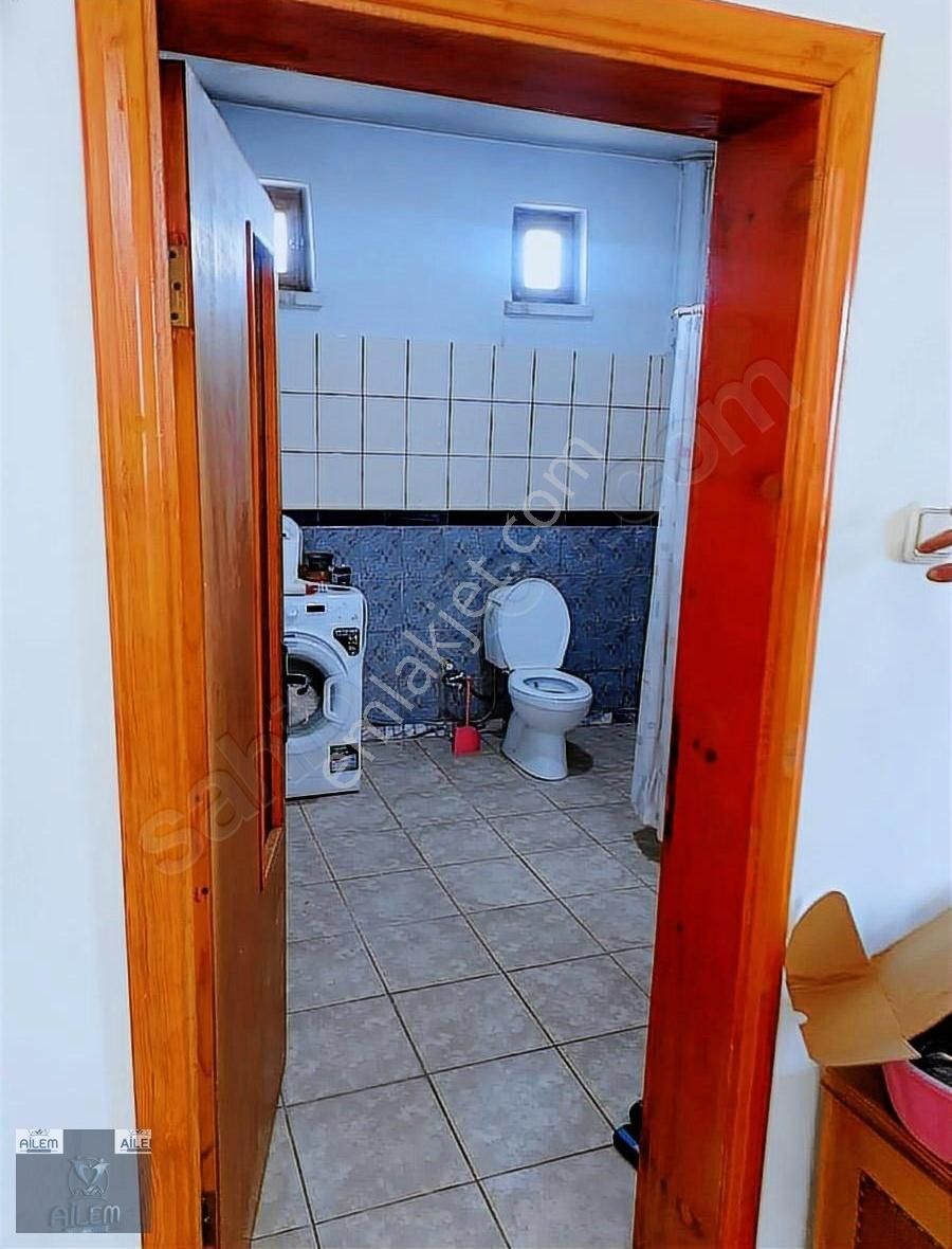 Turan'da Satılık 3 Katlı Villa - Görsel 31