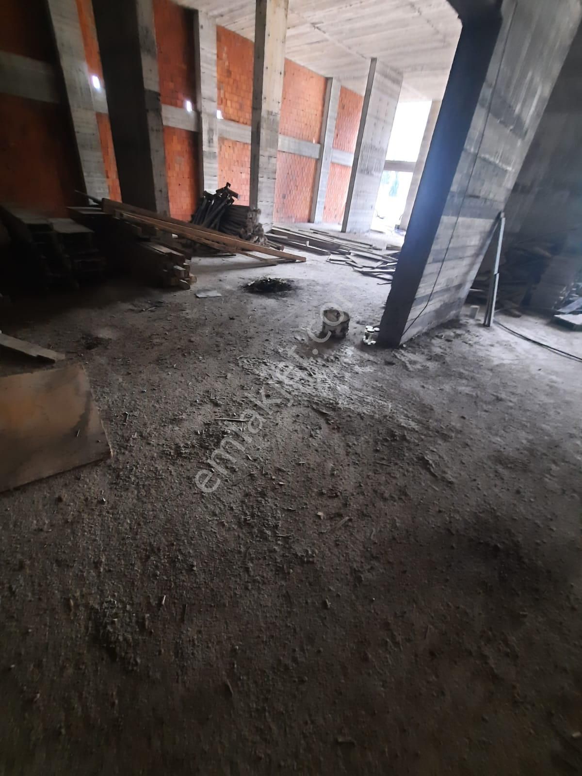 Trabzon Esiroğlu Cadde Üzerinde Satılık Komple Bina - Görsel 7