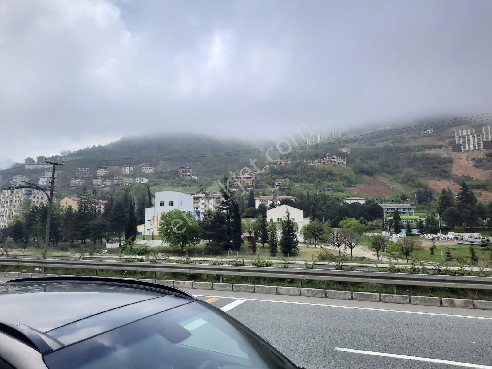 Trabzon Esiroğlu Cadde Üzerinde Satılık Komple Bina - Görsel 16