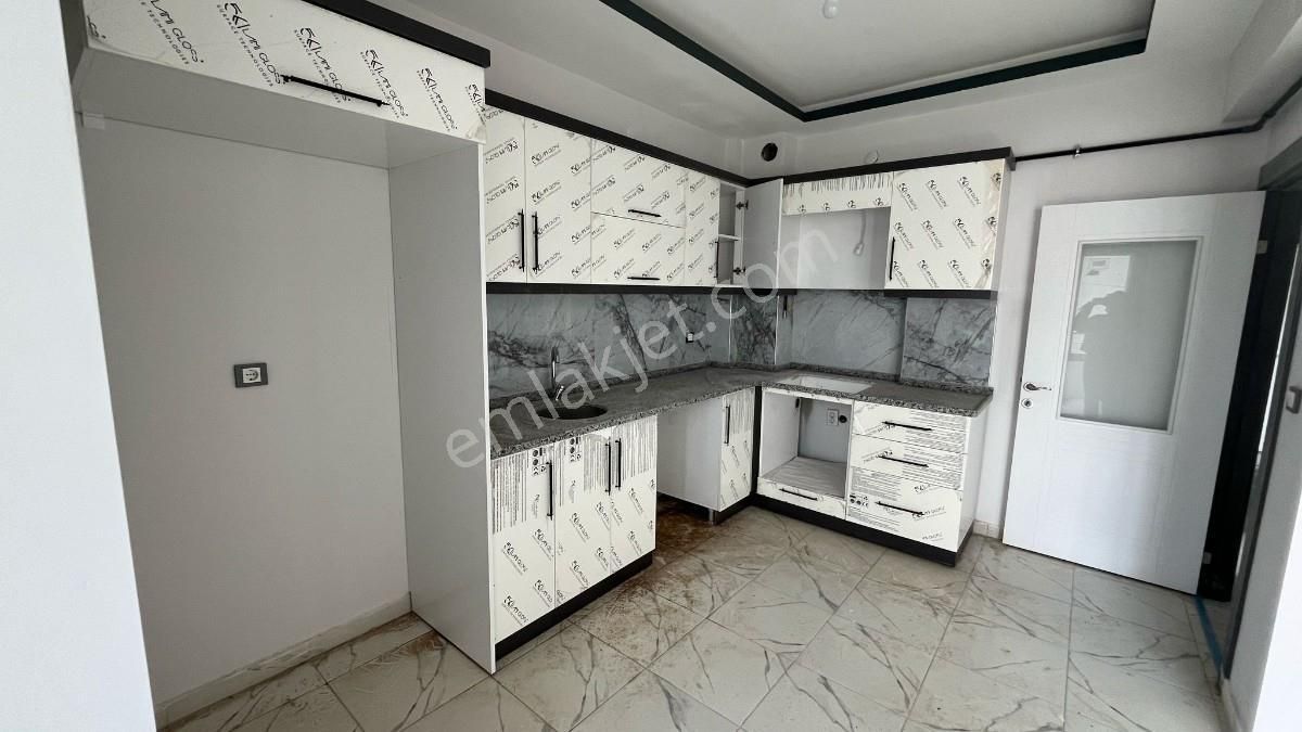 Anadolu Emlaktan Çarşı Merkezinde Sıfır Lüx 2,5+1 Satılık Daire