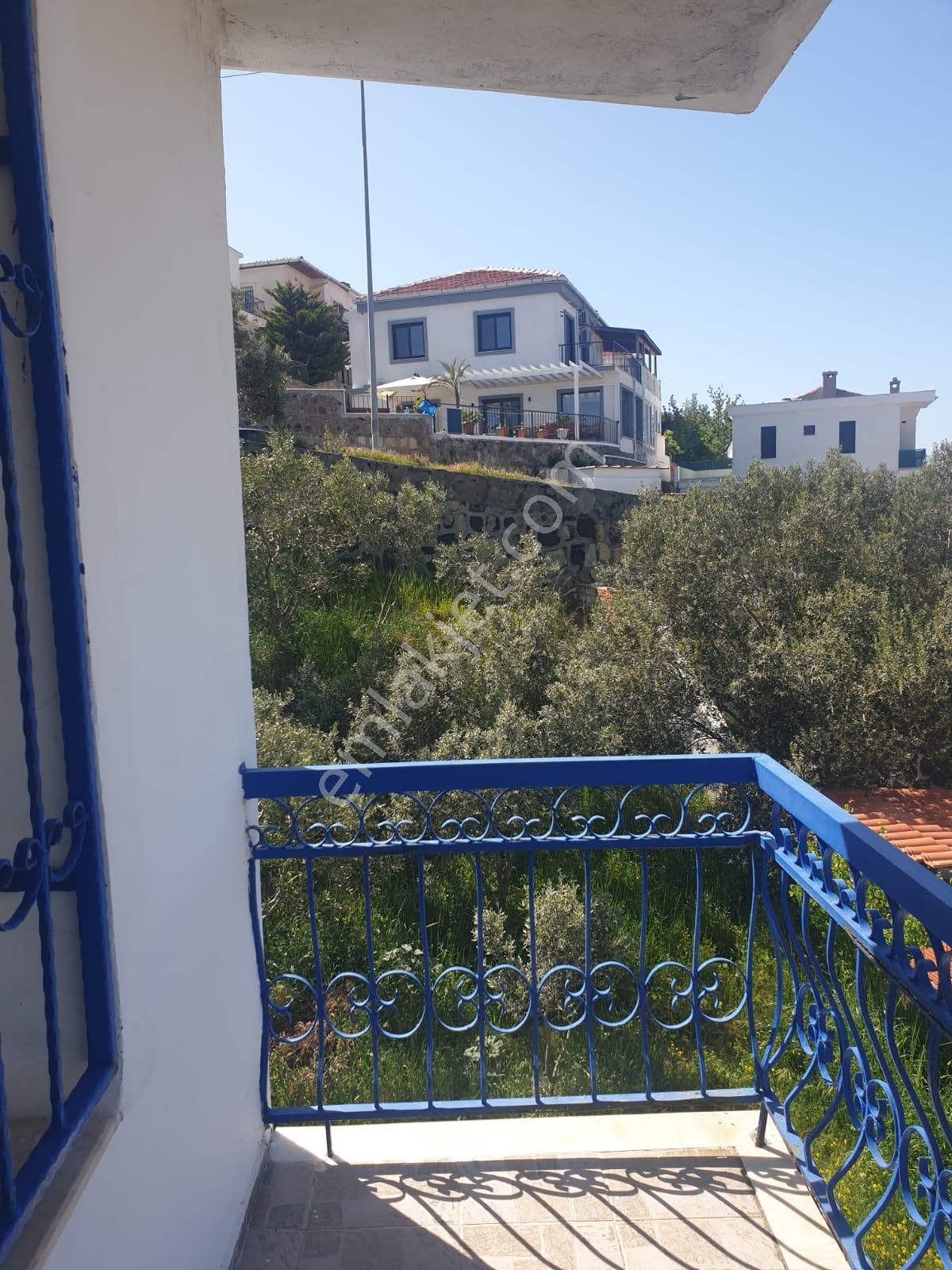 Turyap Foça'dan Satılık Bahçeli Dubleks Villa - Görsel 13