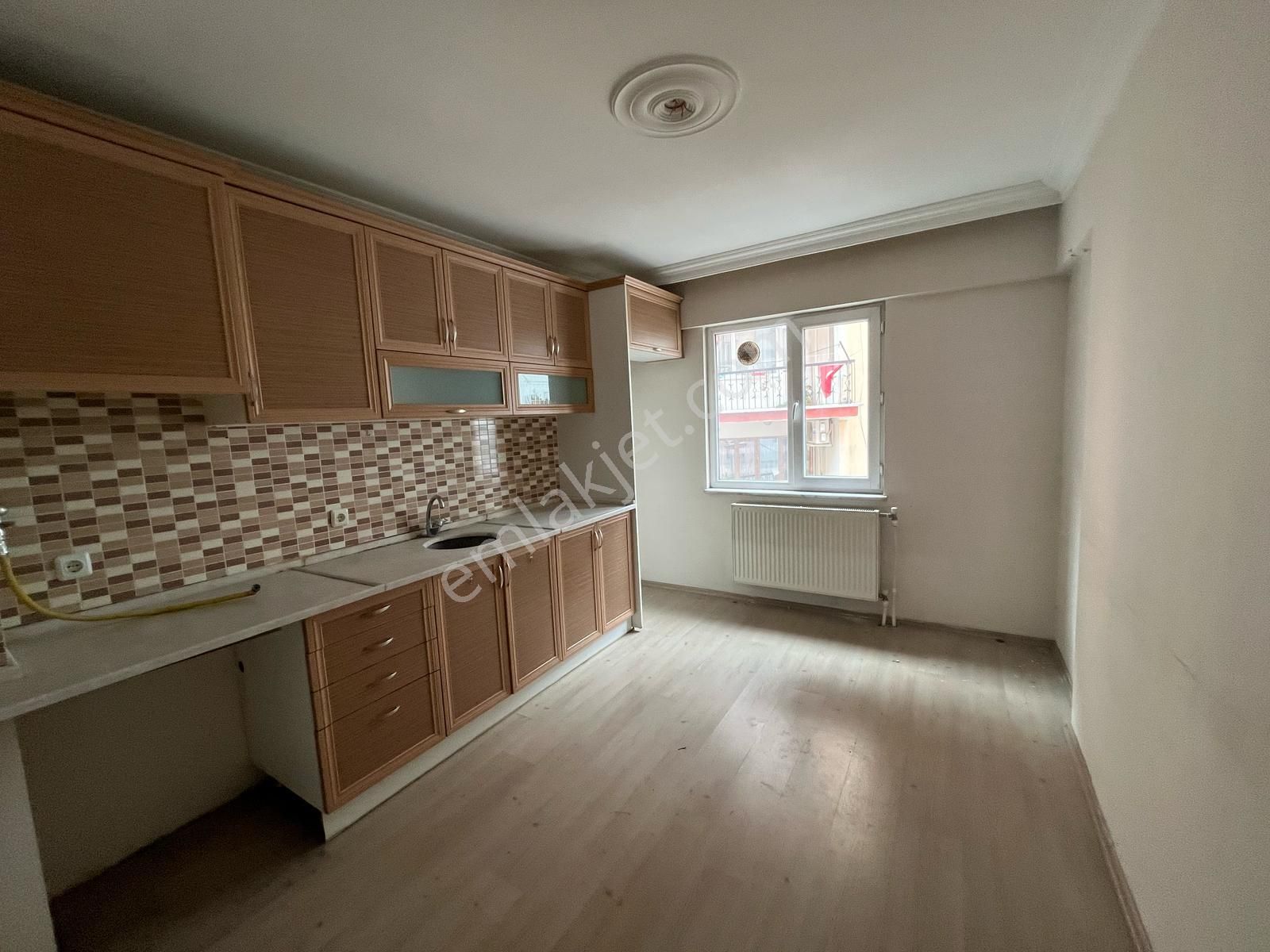 🏡dincer Mahallesi 🏡 ✅2+1 90 M2 5 Katlının 3 Katı ❇️ Kombi Dagalgazlı