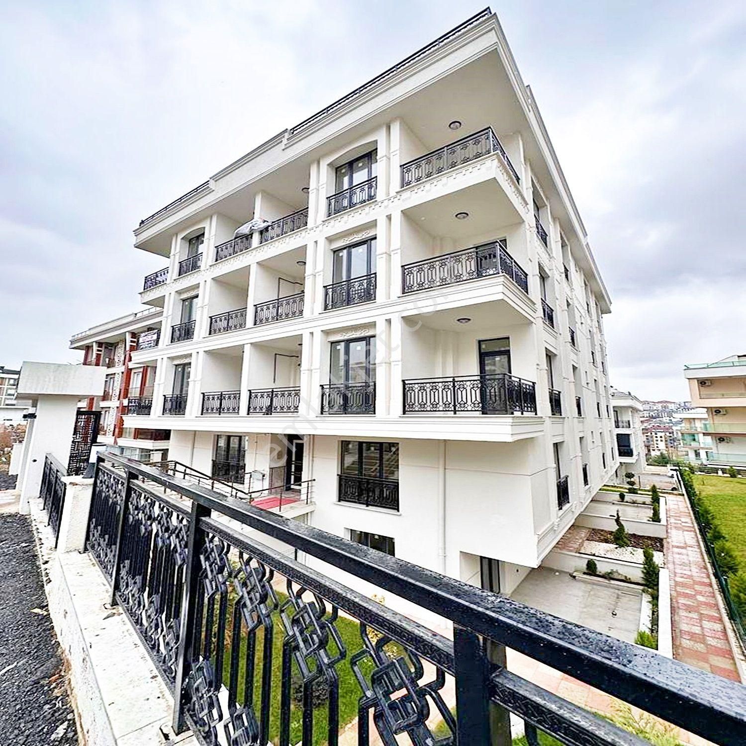Beylikdüzü Marmara Mah. Marinaya Komşu Satılık 2+1 Daire Fırsatı