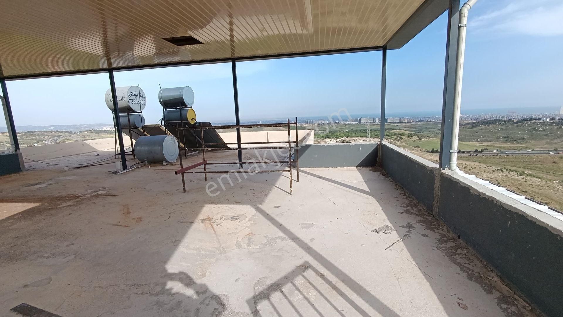 Remax Toros'tan Buluklu'da Triplex Villa - Görsel 24