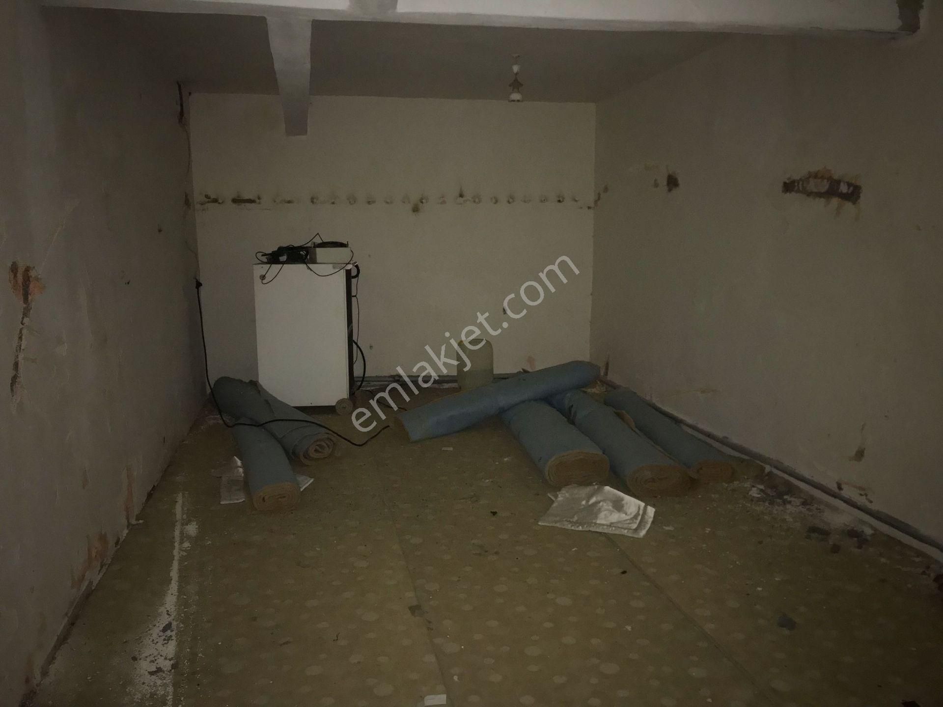 Vaneden Güngörende Kiralık İşyeri