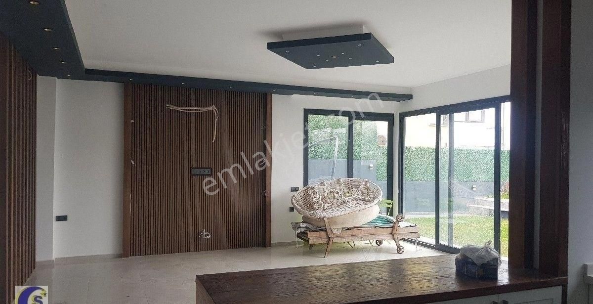 Bodrum Boğaziçınde Deniz Manzaralı, Mustakıl Havuzlu, Kapalı Otoparklı ,asansörlü Villa, - Görsel 33