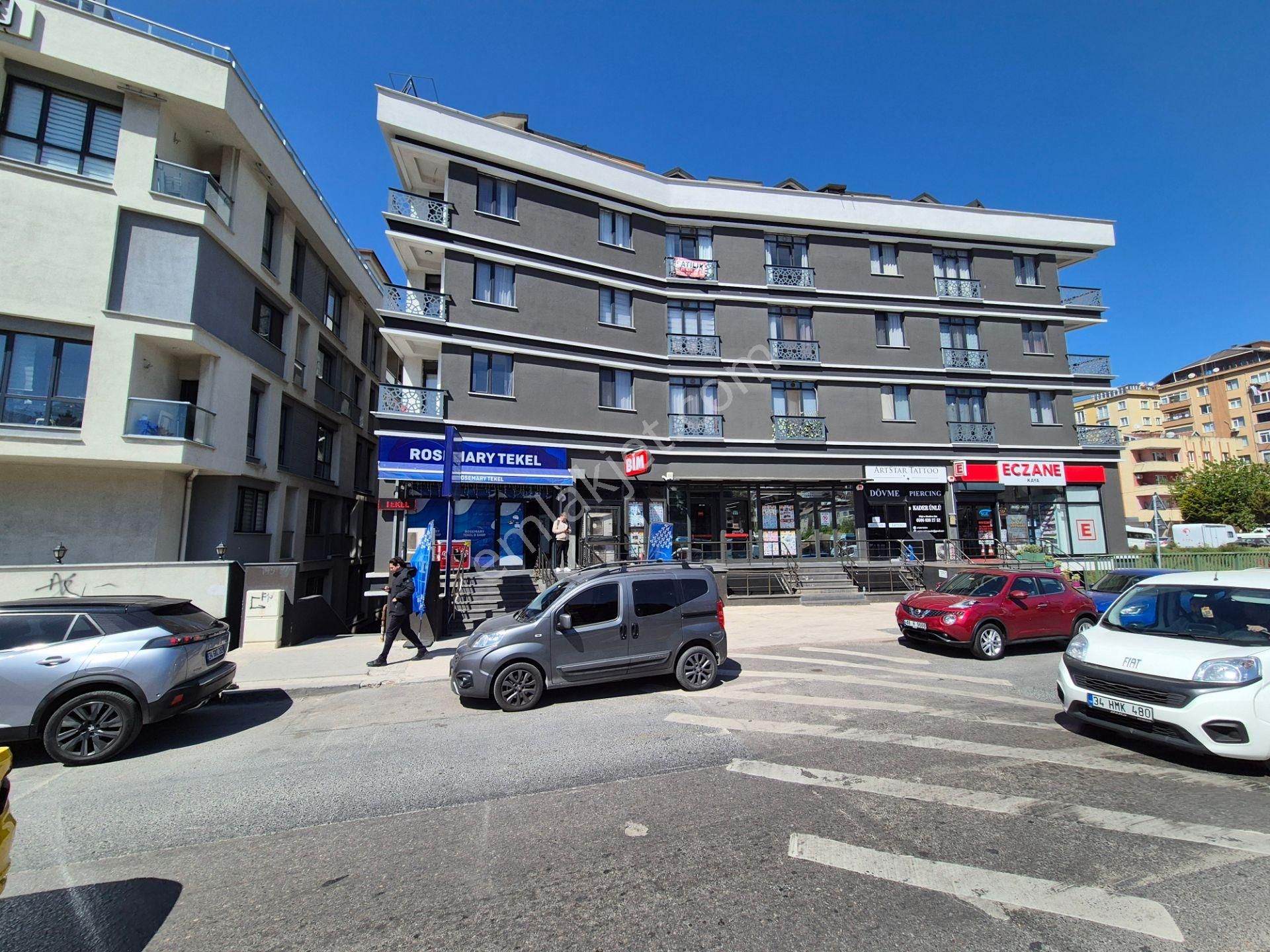 Yeditepe Üniv.karşısı Yeni Bina, 7/24 Güvenlik, Eşyalı 1+1 Daire