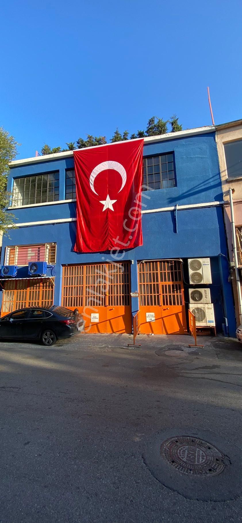 Seyrantepe Oto San 750 Metre² 2.5 Katlı Tüm Bina Devren Kiralık