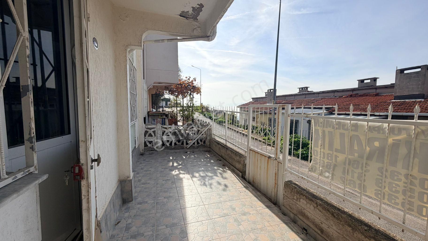 Çiğli Evka-2 De Bahçeli Dubleks 3+1 Daire - Görsel 11