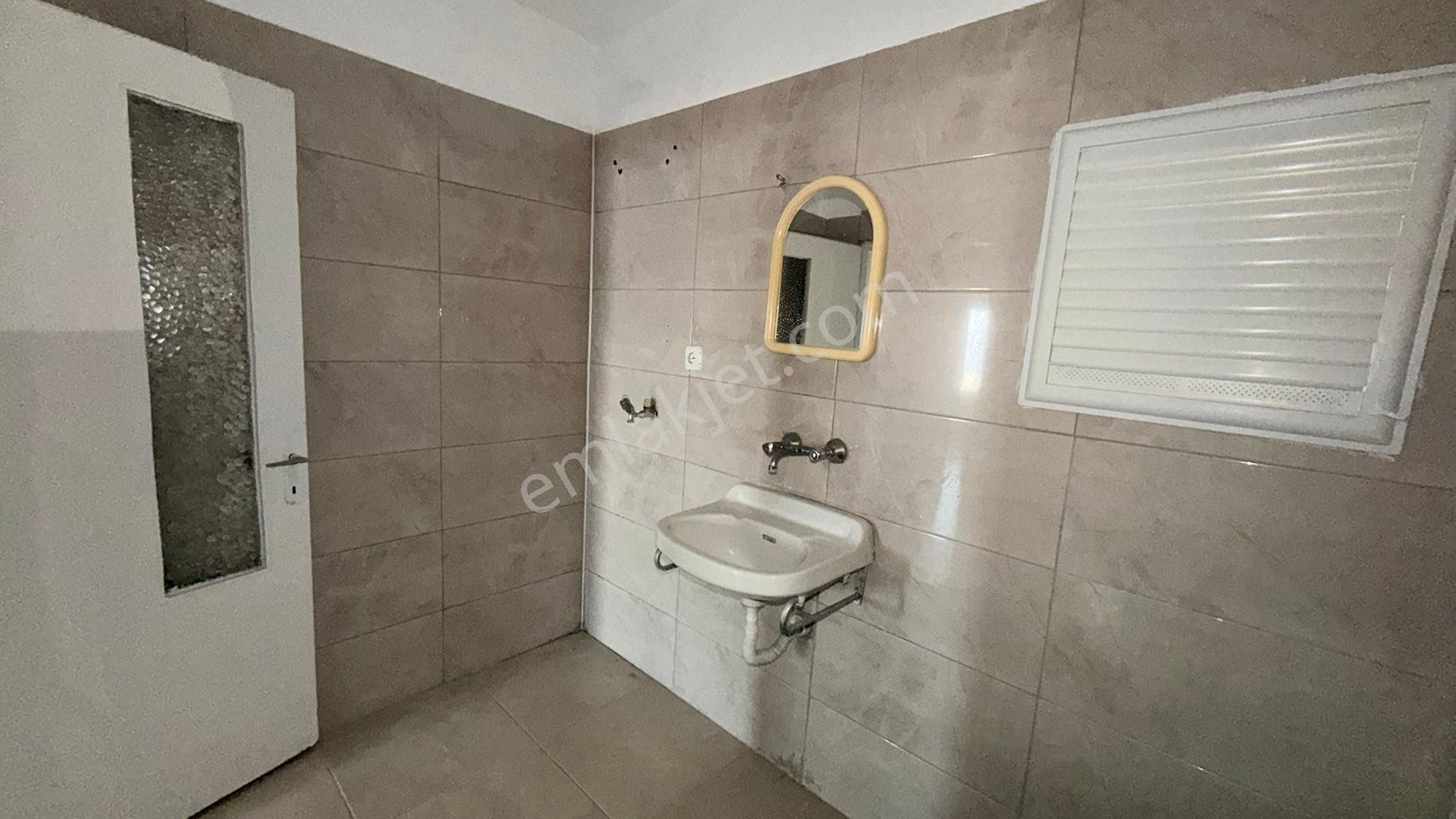 Çiğli Evka-2 De Bahçeli Dubleks 3+1 Daire - Görsel 24