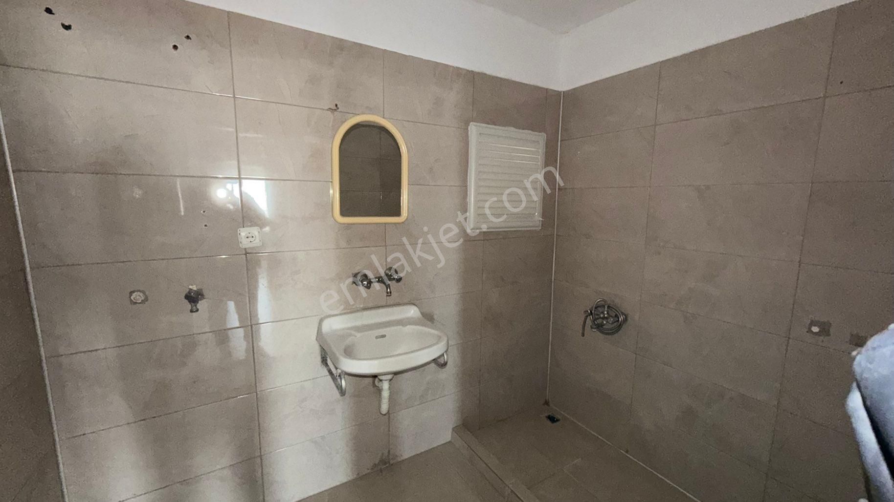 Çiğli Evka-2 De Bahçeli Dubleks 3+1 Daire - Görsel 23