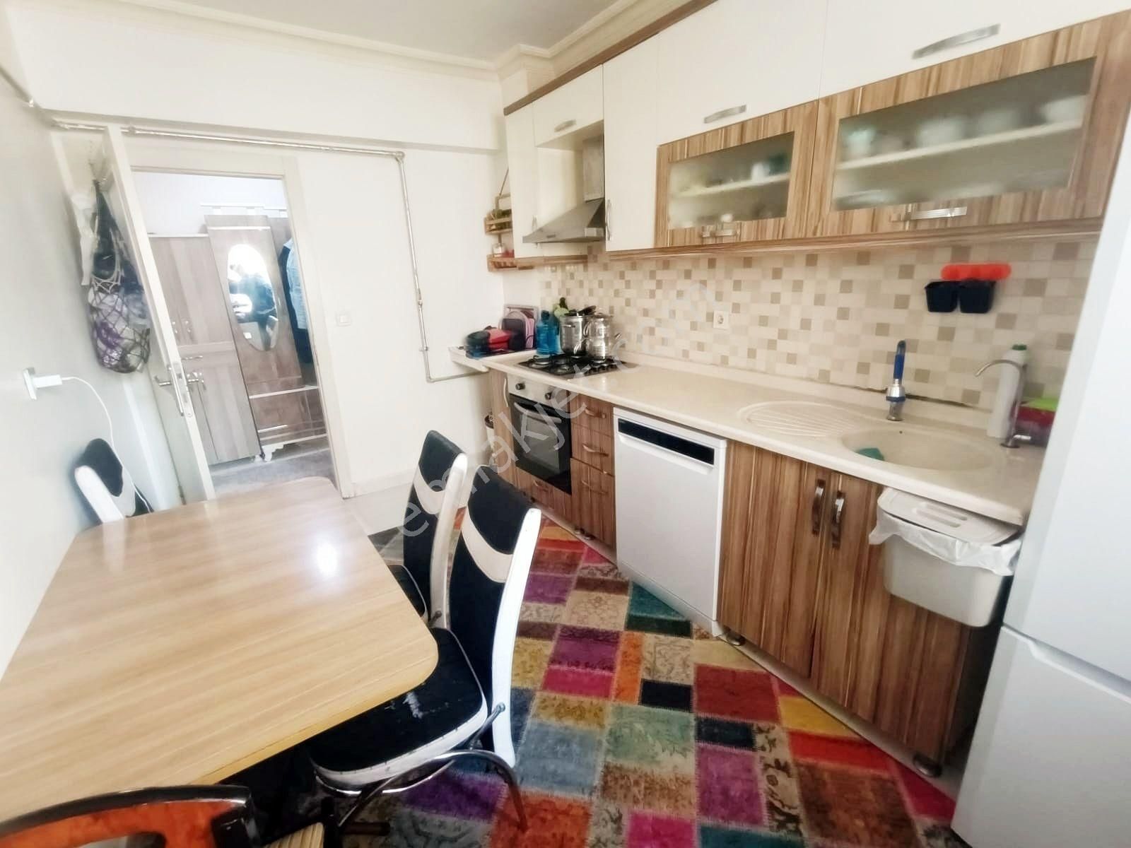 Yükseltepe'de Giriş Kat Altı Toprak Dolgu Sınırsız Kredi Çekilebilir 3+1 Satılık Daire