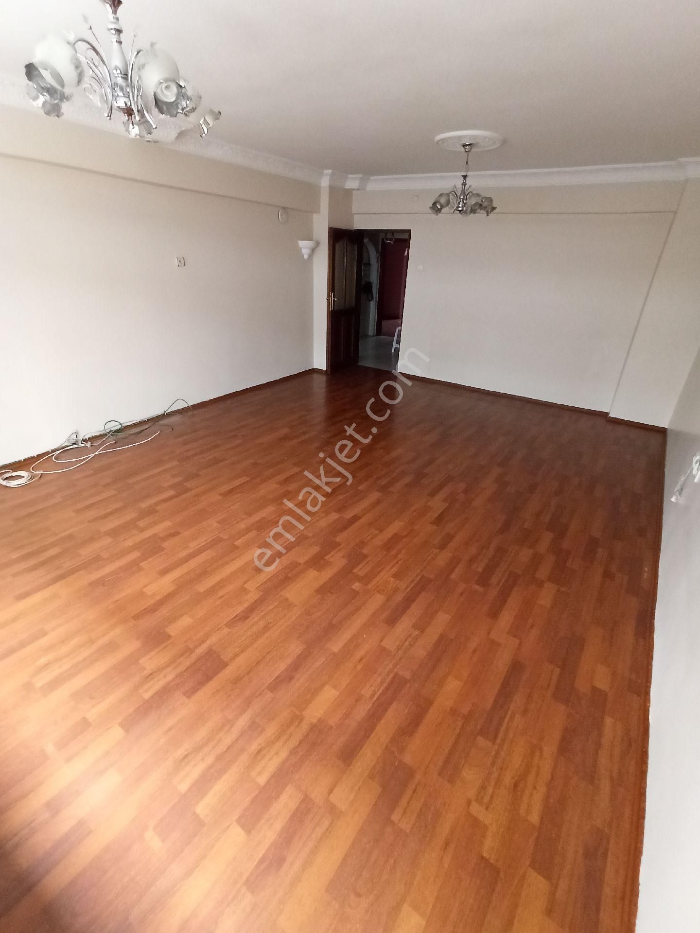 Bursa Aktarhüssam Mh. Satılık 3+1 Daire
