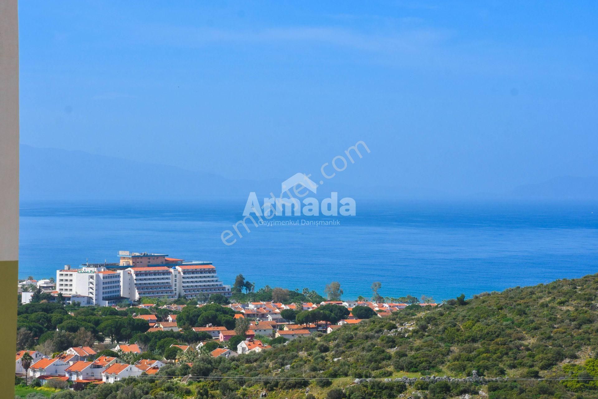 Kuşadası'nda Deniz Manzaralı 2+1 Eşyalı Kiralık Daire