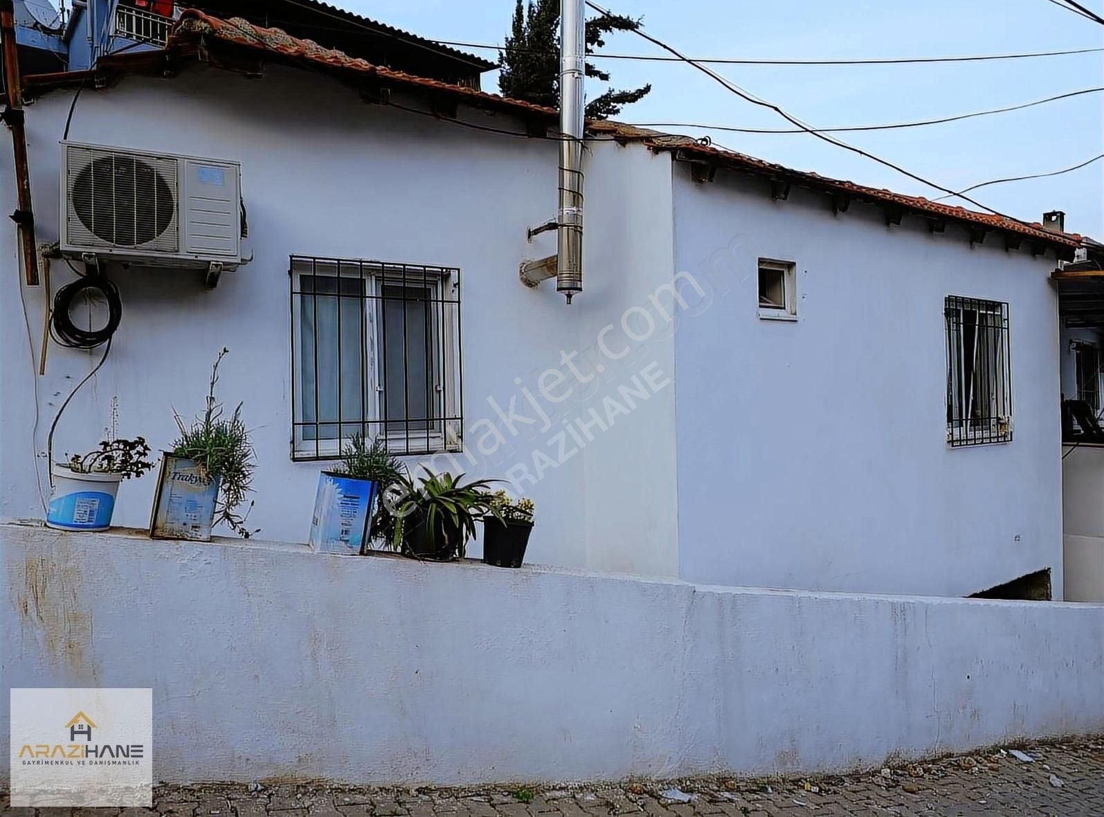 Arazihane'den Müstakil Bahçeli Ev Sodra Villaları Altı - Görsel 15