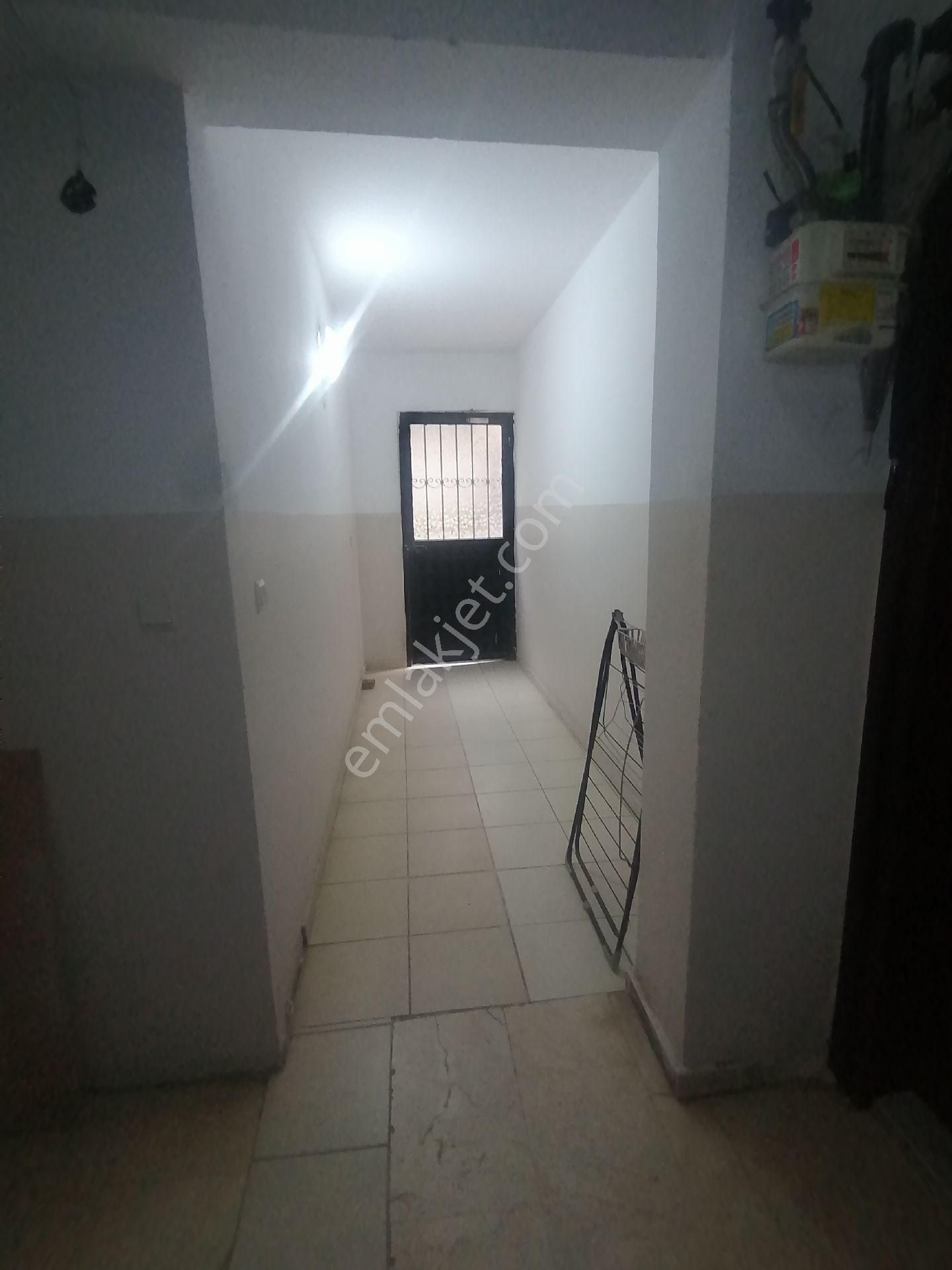 Ümraniye Atatürk Mahallesi Yamanevler Çarşıda Metro Yürüme Mesafesi Bekara Yabancı - Görsel 6