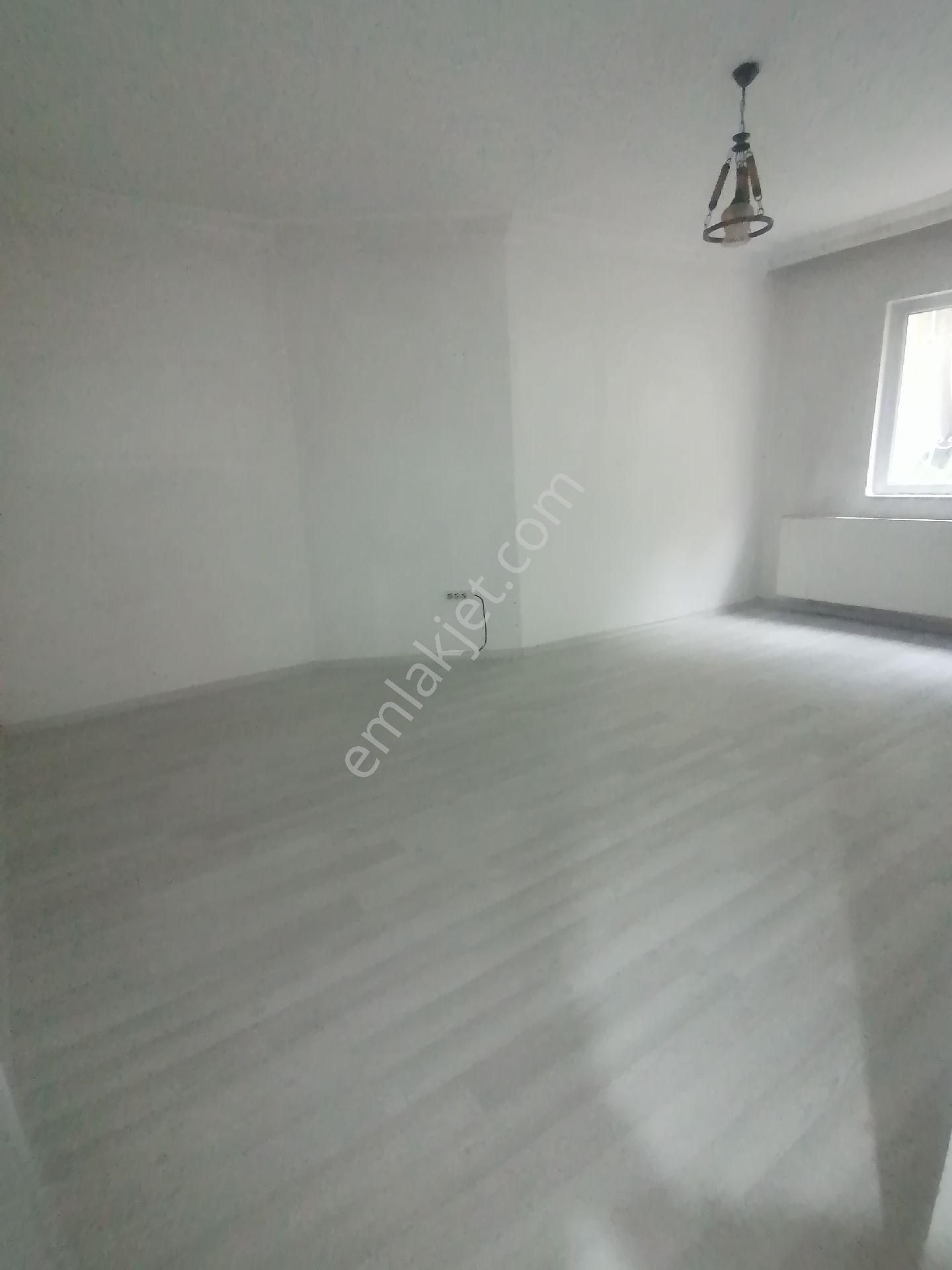 Ümraniye Atatürk Mahallesi Yamanevler Çarşıda Metro Yürüme Mesafesi Bekara Yabancı - Görsel 15