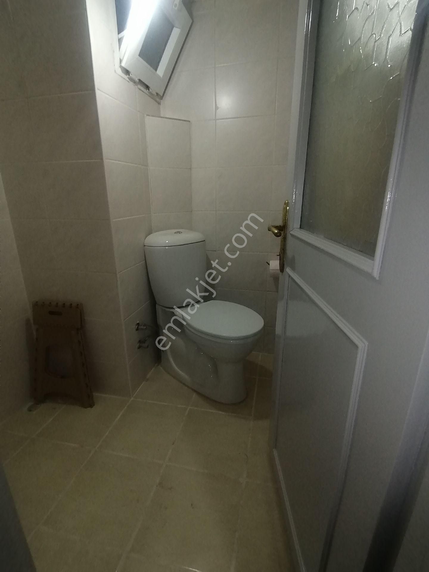 Ümraniye Atatürk Mahallesi Yamanevler Çarşıda Metro Yürüme Mesafesi Bekara Yabancı - Görsel 10