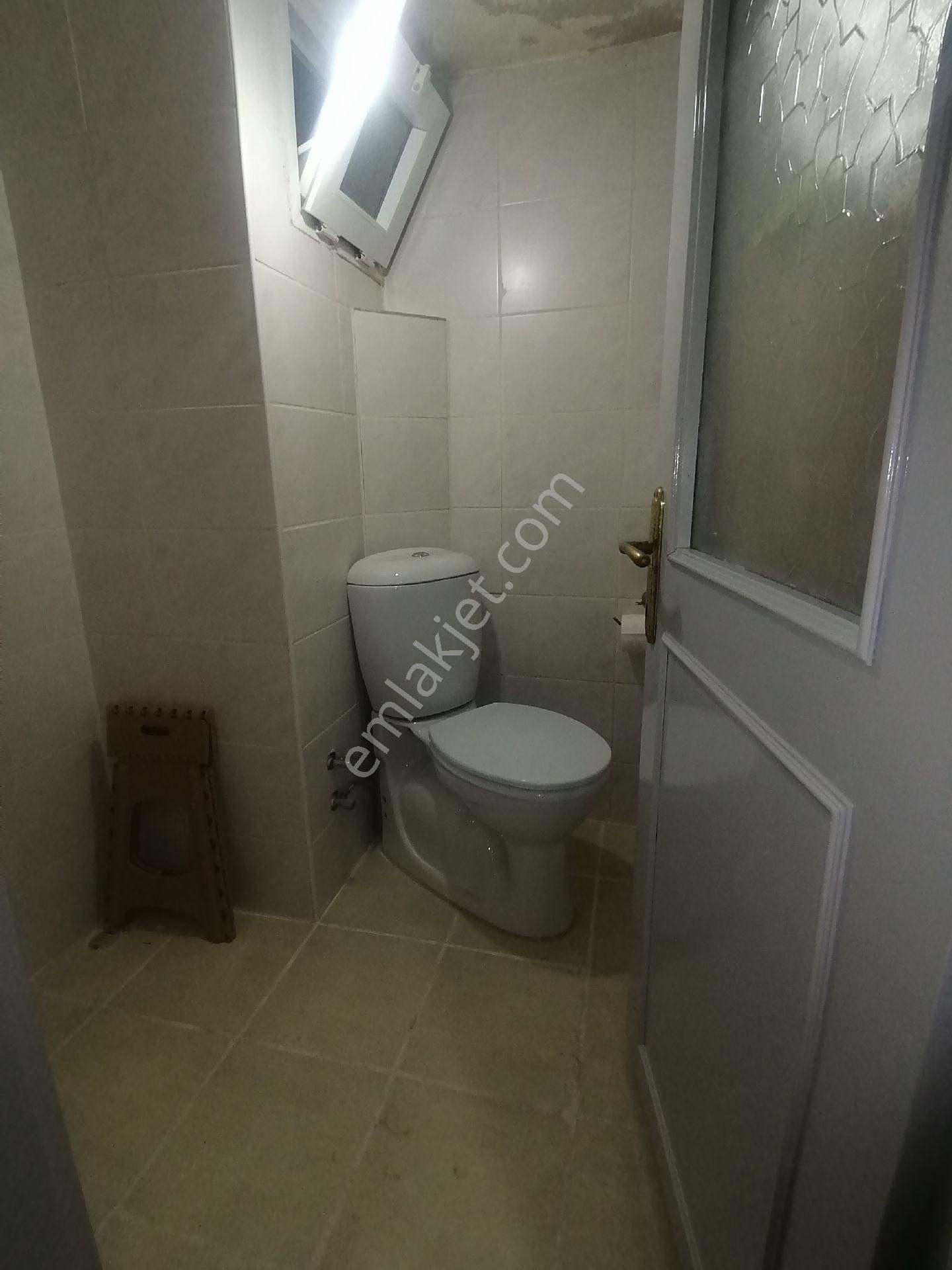 Ümraniye Atatürk Mahallesi Yamanevler Çarşıda Metro Yürüme Mesafesi Bekara Yabancı - Görsel 11