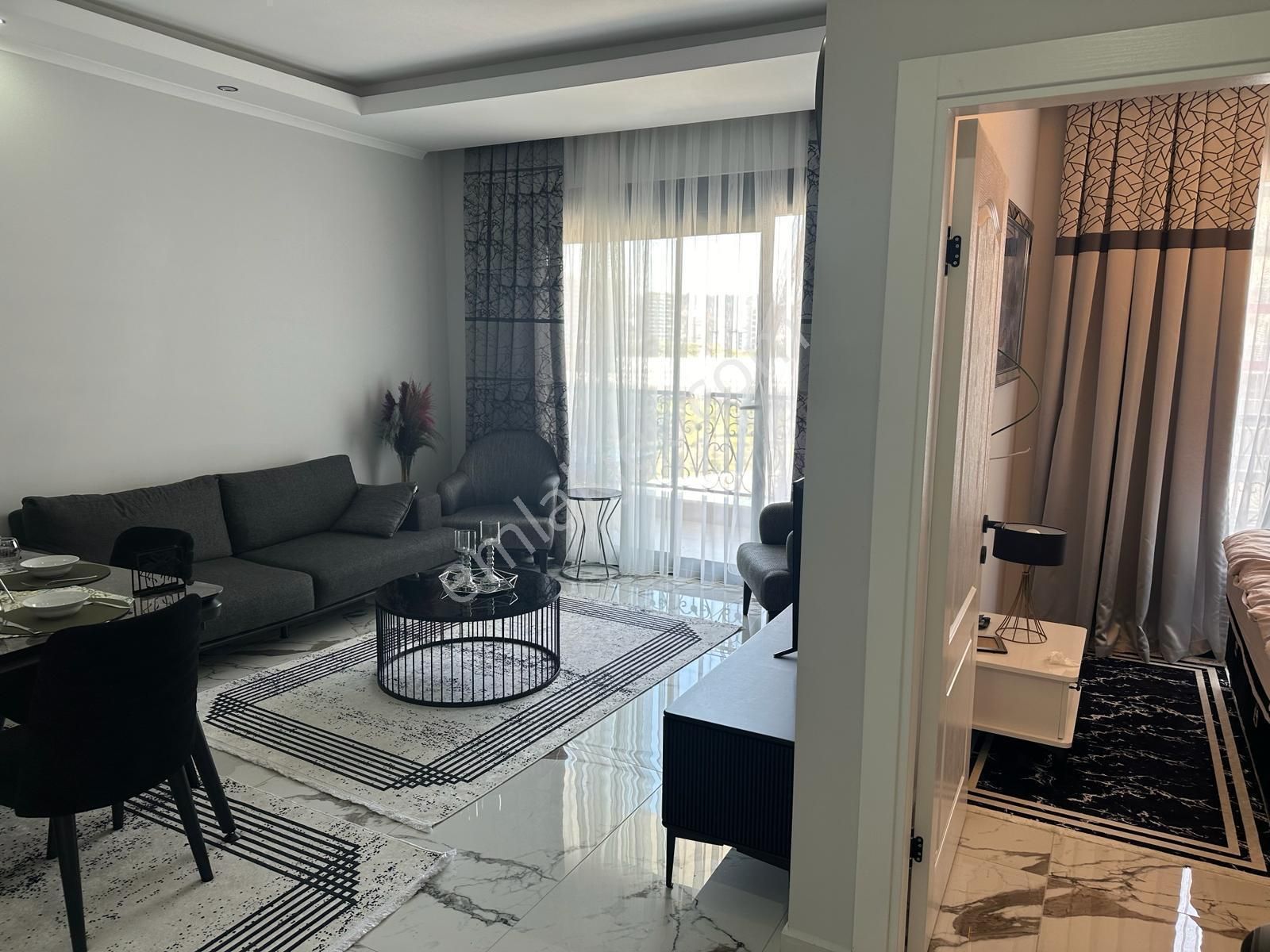 Satılık Daıre 1+1 Alanya Mahmutlar Denıze 450m - Görsel 3