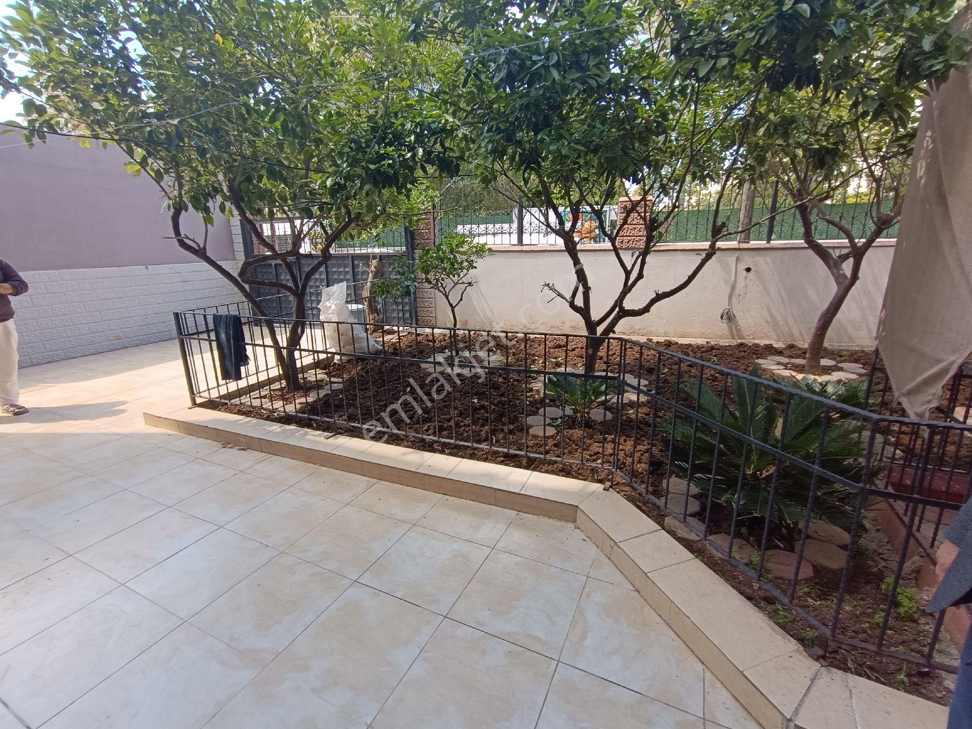 Meydan Mah. Kız Lisesi Yanı Otoparklı Bahçeli 3 Katlı 2+1 Komple Satılık Müstakil Bina - Görsel 37