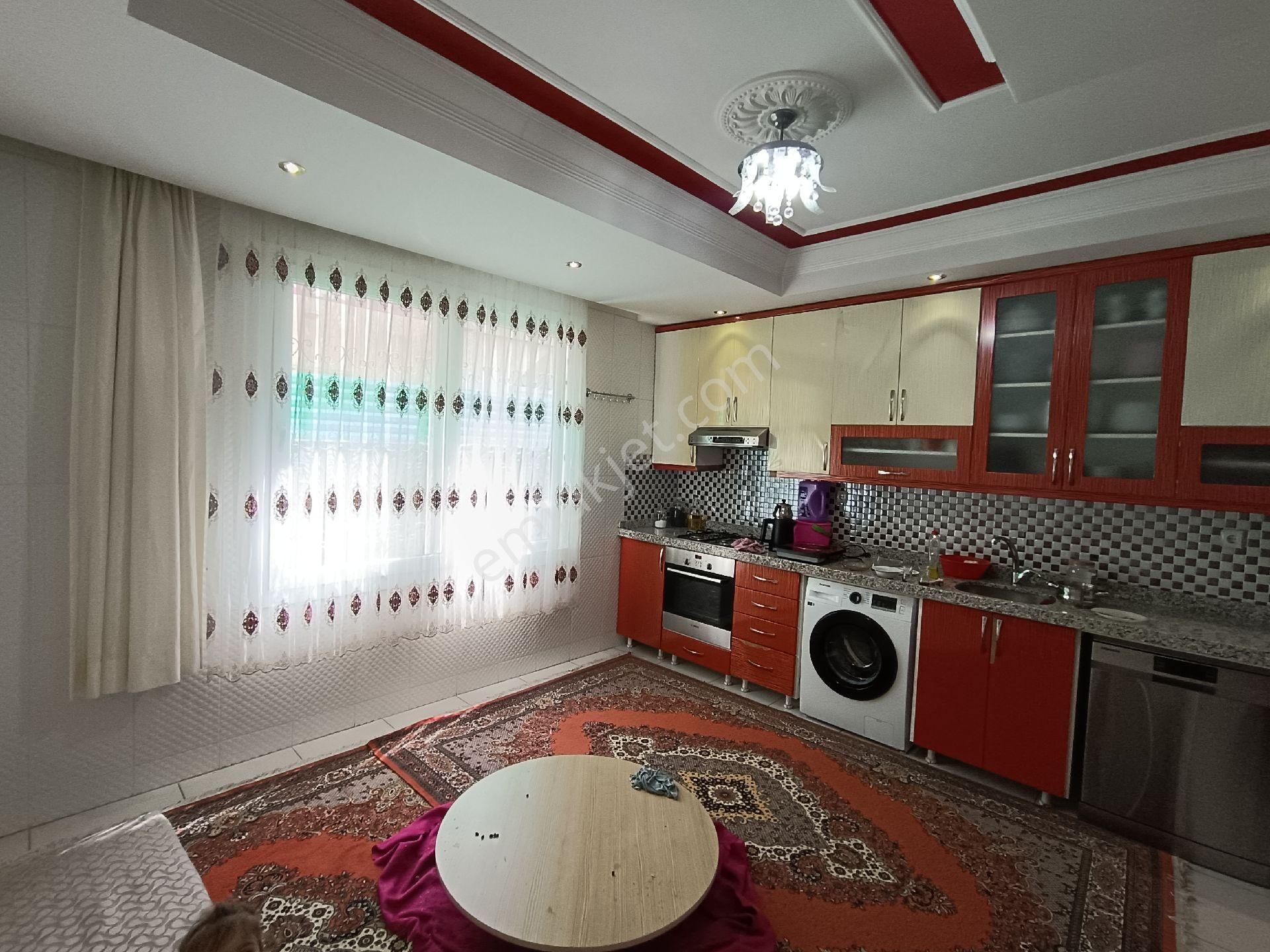 Meydan Mah. Kız Lisesi Yanı Otoparklı Bahçeli 3 Katlı 2+1 Komple Satılık Müstakil Bina - Görsel 28