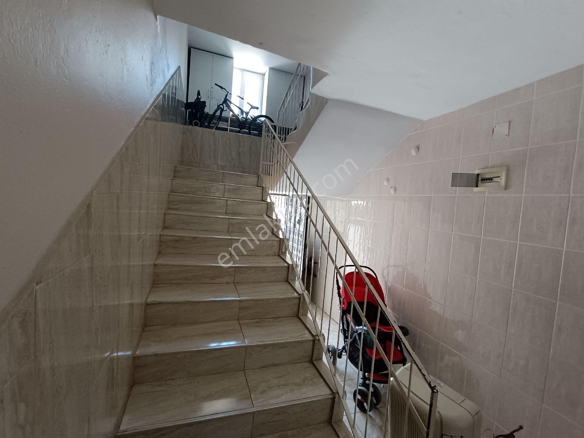 Meydan Mah. Kız Lisesi Yanı Otoparklı Bahçeli 3 Katlı 2+1 Komple Satılık Müstakil Bina - Görsel 25