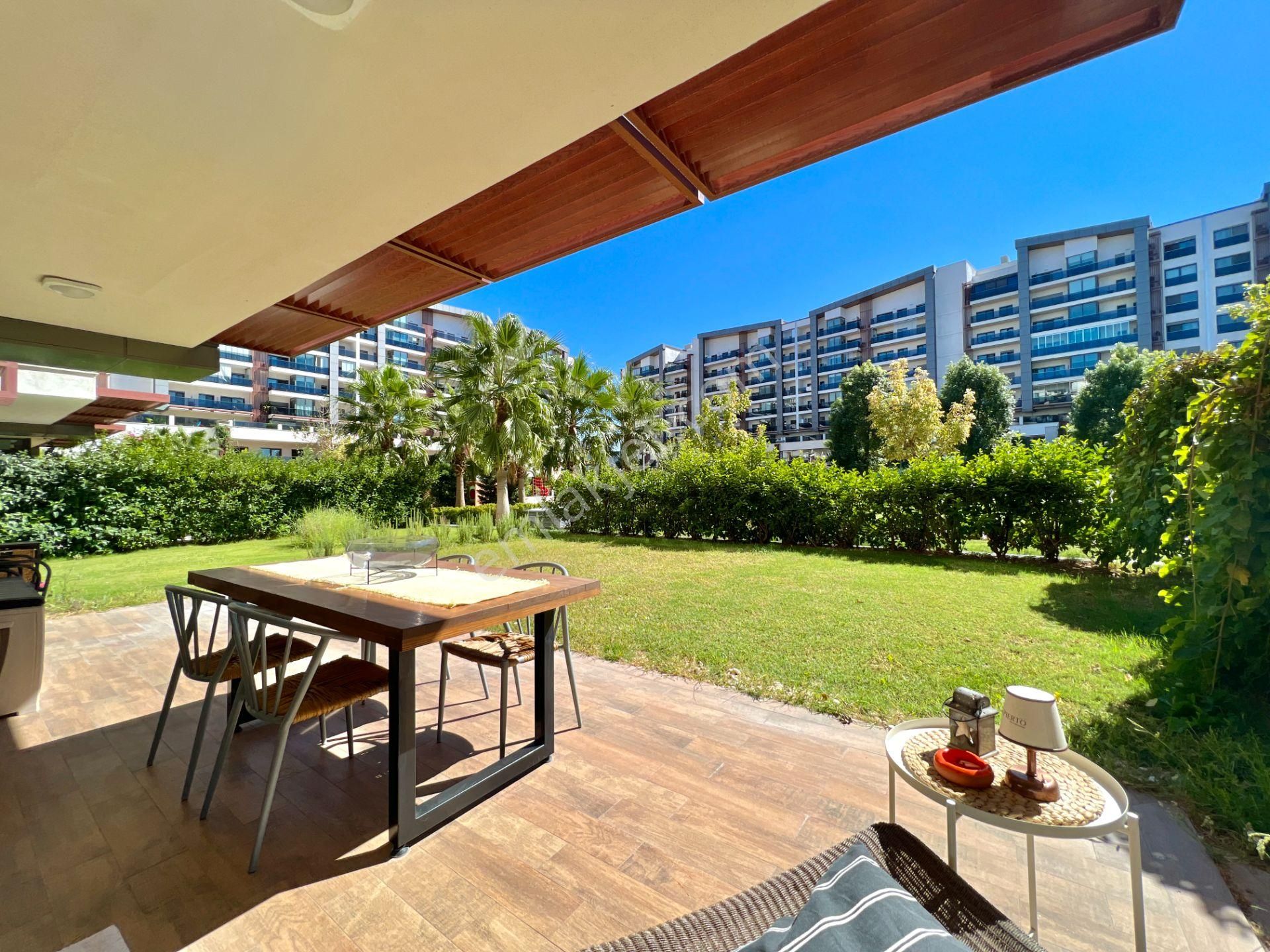 Park Yaşam Ataşehir Satılık 2+1 Teraslı Bahçe Katı Daire