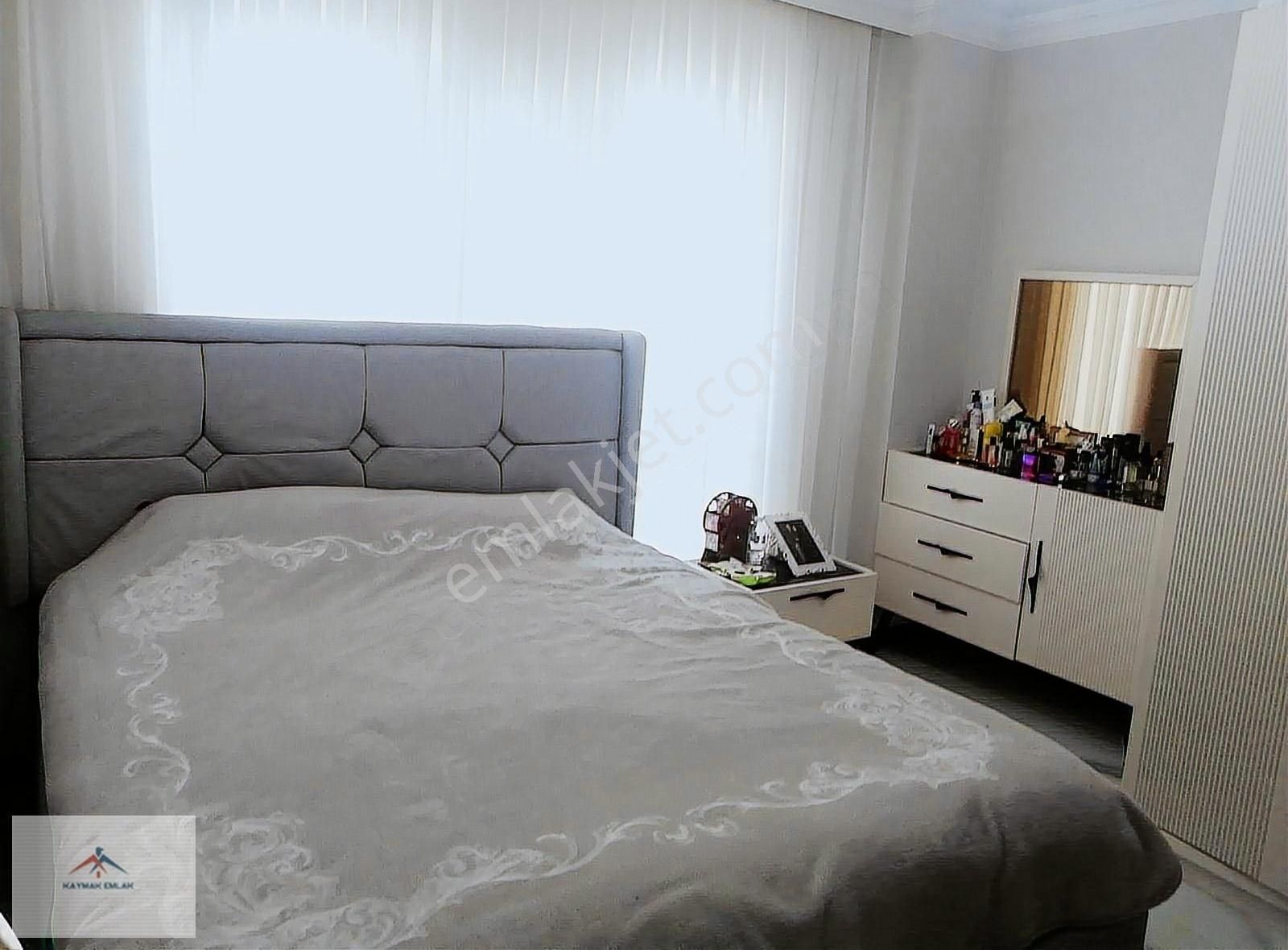 Duble Büyük Duble Ferah 2 Balkonlu 2+1 Oda 115 M2 Satılık Daire