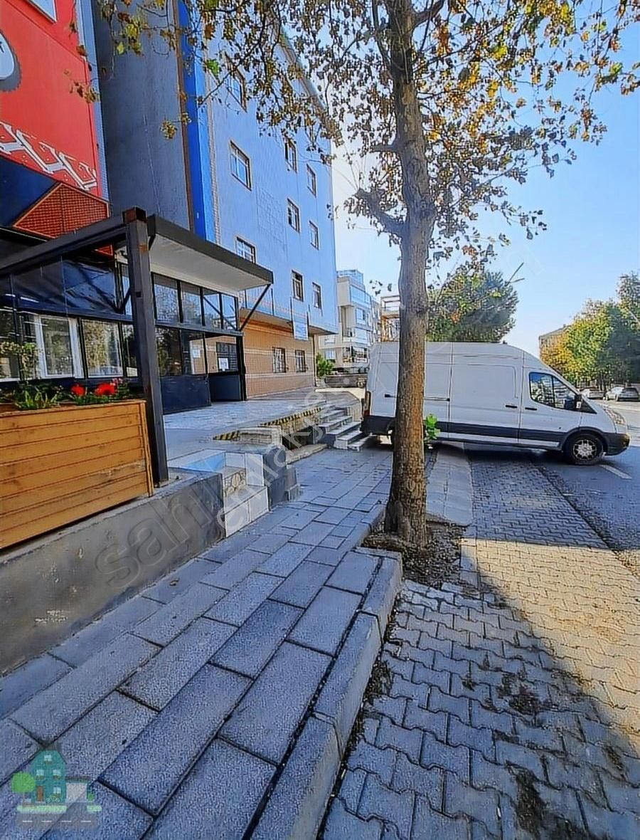Kiralık İmalata 650 M2 Hafif Depoya Uygun 1 Kat Yük Asansörlü