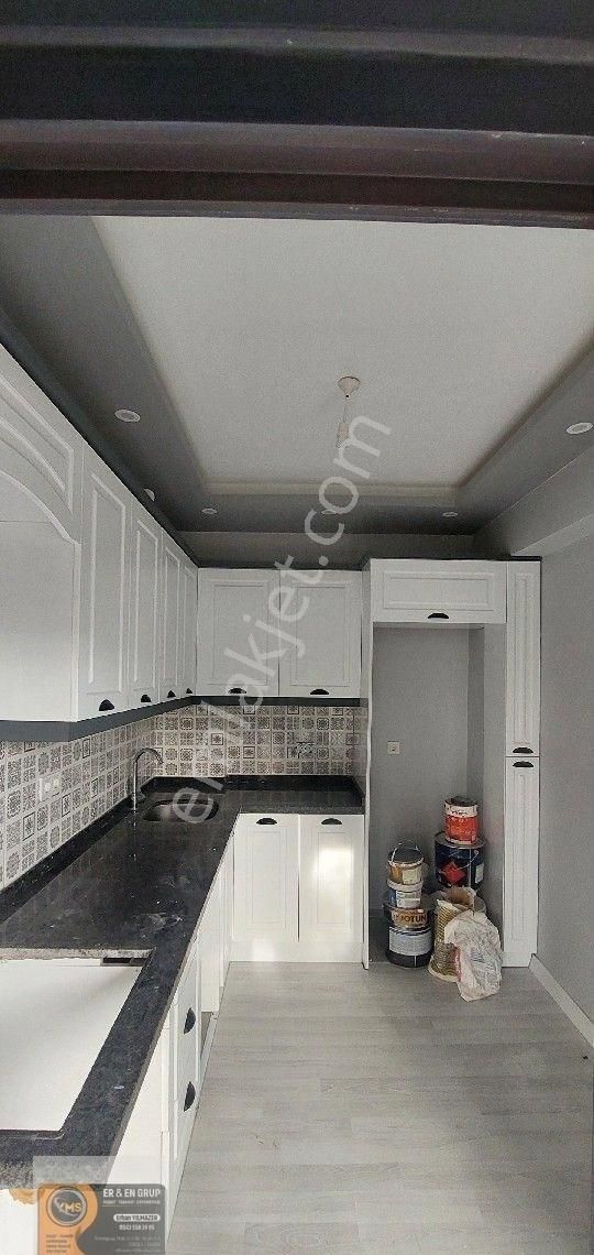 Dikili İsmetpaşa Mah Merkeze Yürüme Mesafesi Garaj Tarafinda Bahçeli Mutfak Ayri 3+1 Satılık Villa - Görsel 15