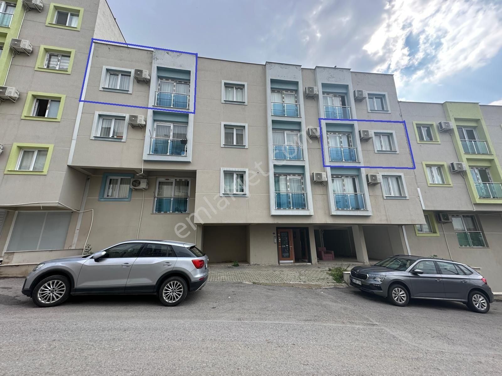 Çiğli Katip Çelebi Ün.yakını, Bluelife Sitesinde Satılık