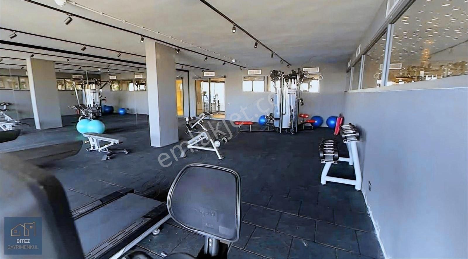 Denize Sıfır Site İçerisinde Sezonluk Kiralık 2+1