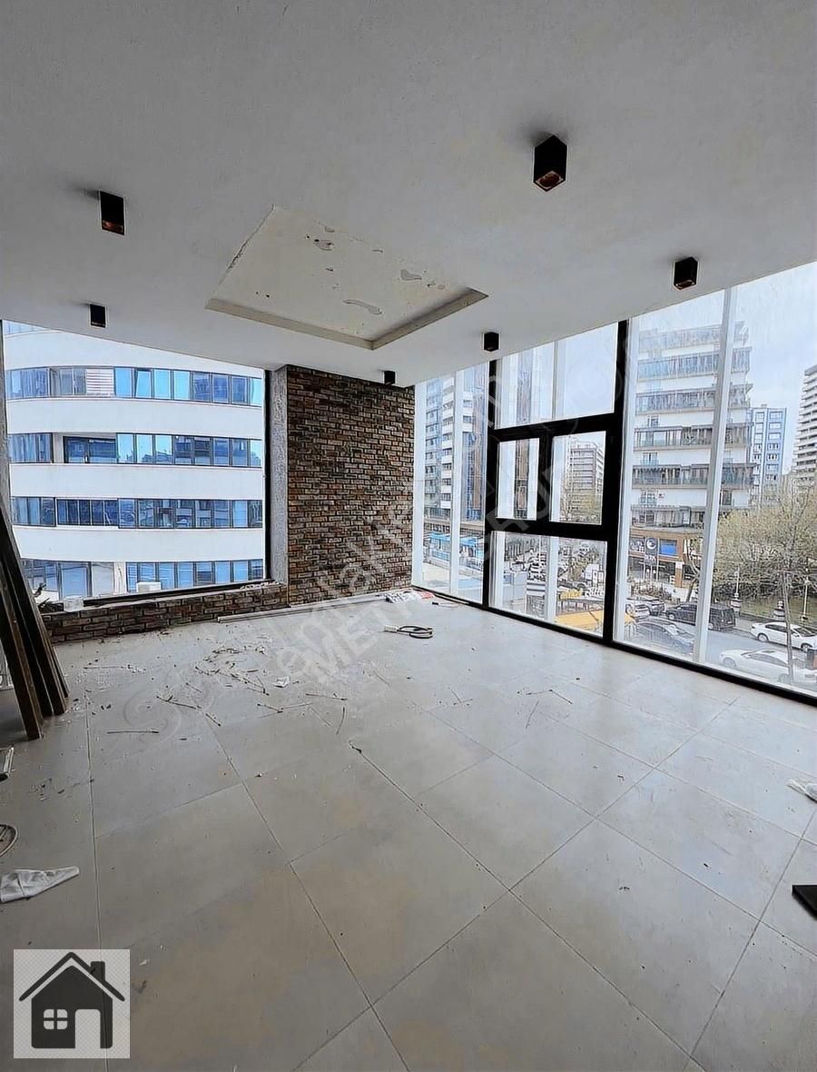 Cumhuriyet Mahallesi Ferah Rezidans Kiralık Ofis