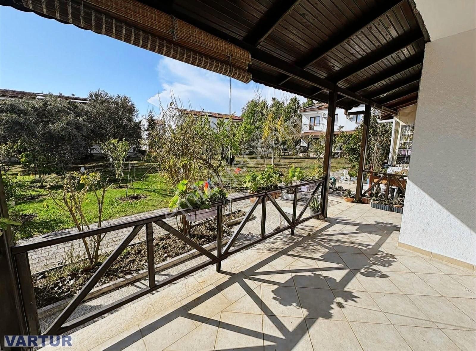 Fethiye 'de Beş Yıldızlı Oteller Bölgesinde Villa - Görsel 23