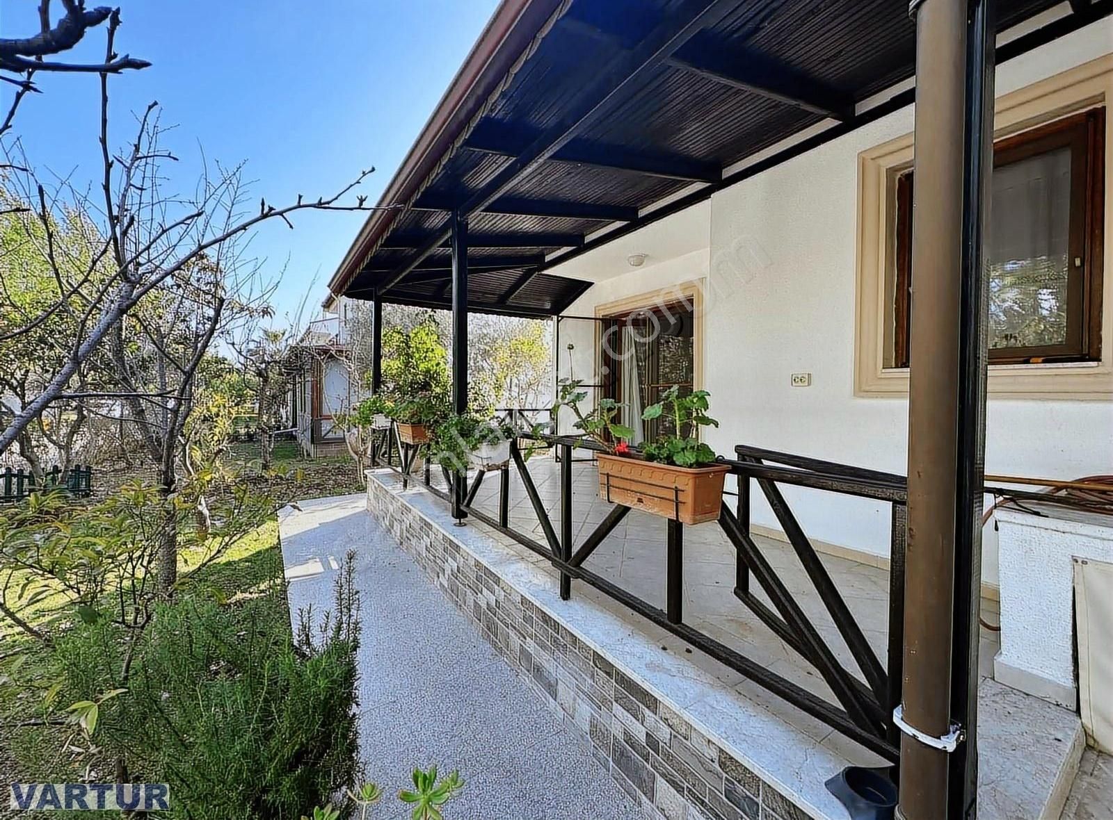 Fethiye 'de Beş Yıldızlı Oteller Bölgesinde Villa - Görsel 11