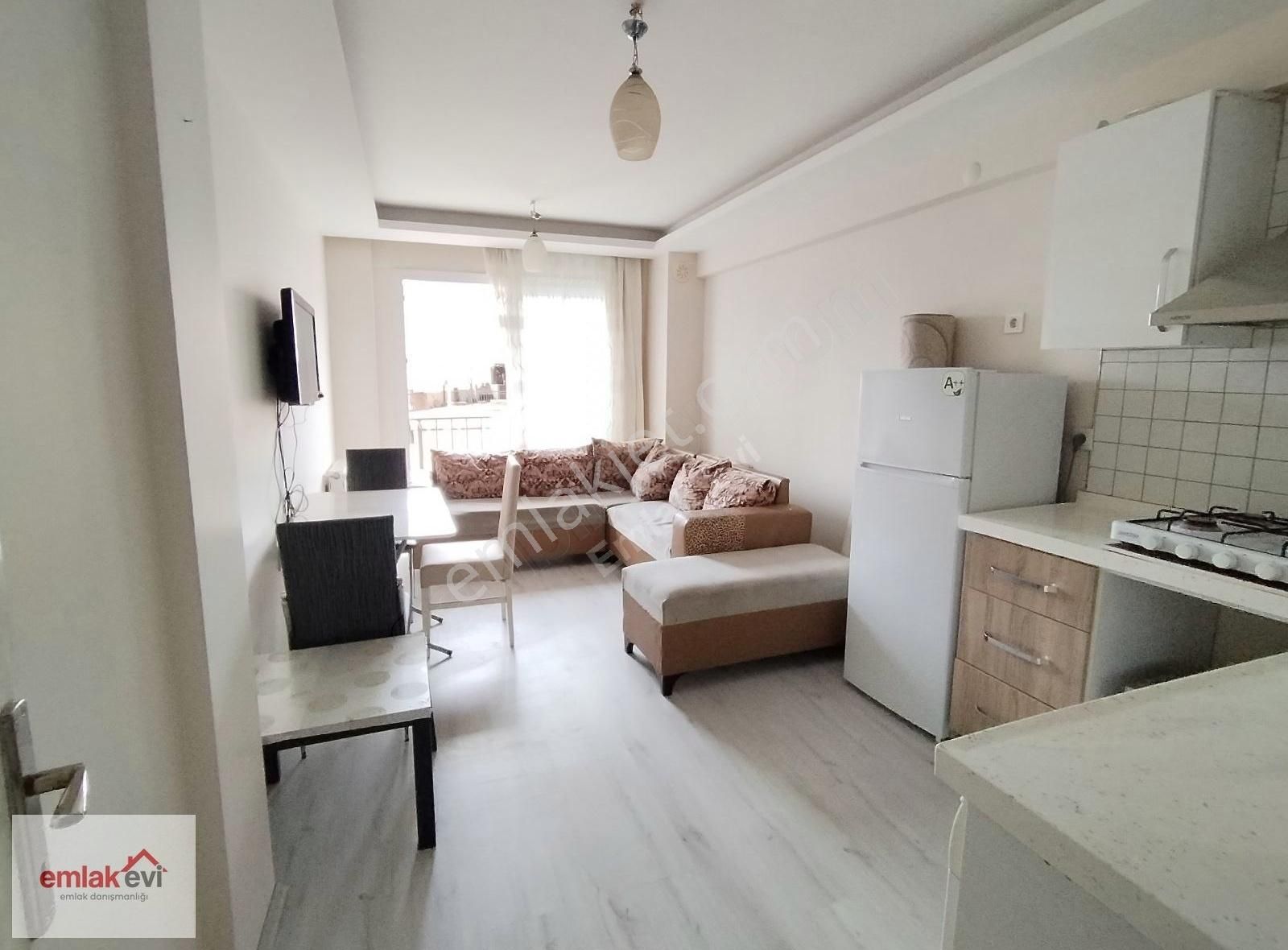 Emlak Evi'nden Orta Mah. Eşyalı Satılık 1+1 Ferah Daire