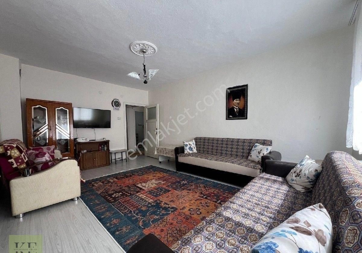 Ankara Sincan Akşemsettinde 3+1 Balkonlu Yol Cephe Satılık Daire