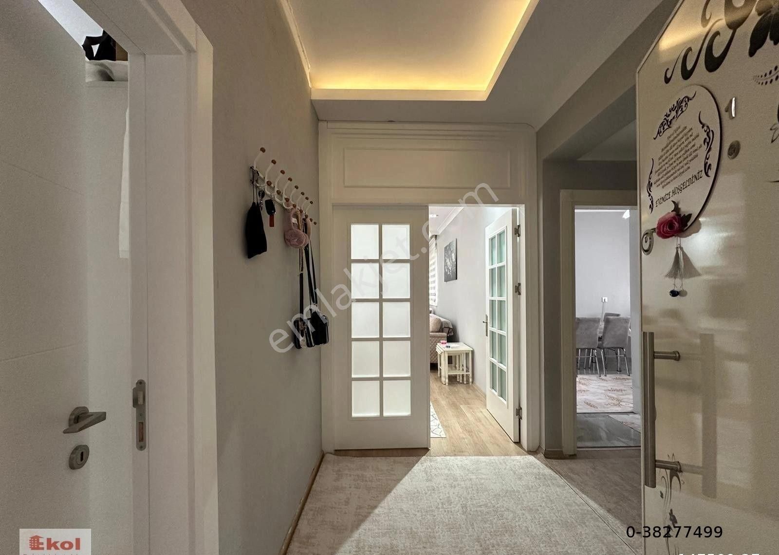 Kemer Arslanbucakta Cadde Üstü Satılık 2+1 Ayrı Mutfak Daire