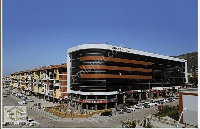 Körfez Petkimpark İş Merkezinde Kirlık Ofis 75m2