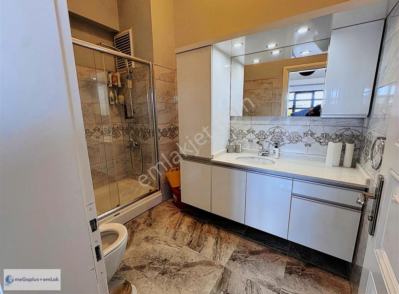 Şile Kumbaba Mahallesinde Çok Özel 450m2 Lüks 7+2 Havuzlu Villa - Görsel 21